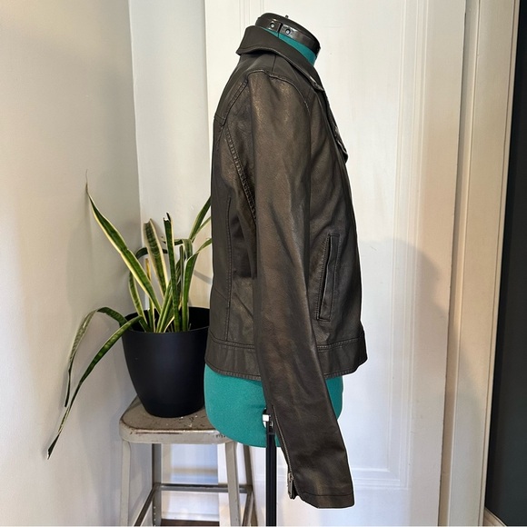 Universal Thread faux leather jacket size small - Picture 6 of 16